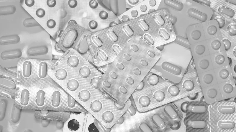 Leki na wzmocnienie układu immunologicznego – sprawdź Przedsiębiorstwo Farmaceutyczne FARMAPOL!